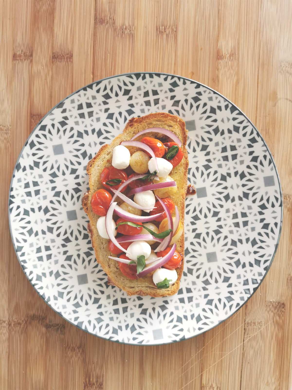 Bruschetta colorée